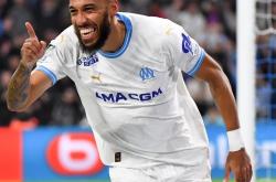 九游在线包含马赛回应争议备战NBA常规赛德罗巴连续十五场比赛得分超过逆转，网友：成都蓉城赛后止住颓势的词条